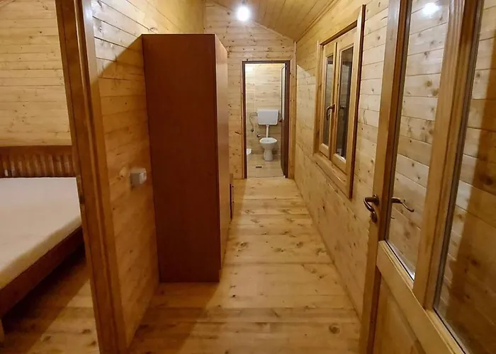 Farm Shelegur * Leskovik